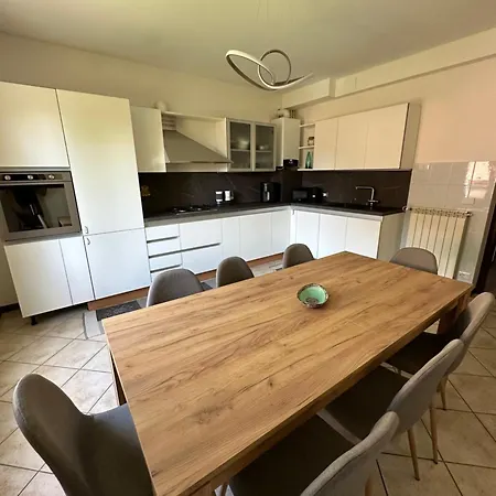 Casa Di Pane * Dongo