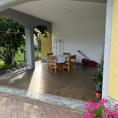 Casa Di Pane Dongo
